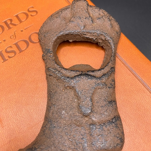 Rustic Western Longhorn Steer Cowboy Boot Cast Iron Bottle Cap Opener - Picture 5 of 8
